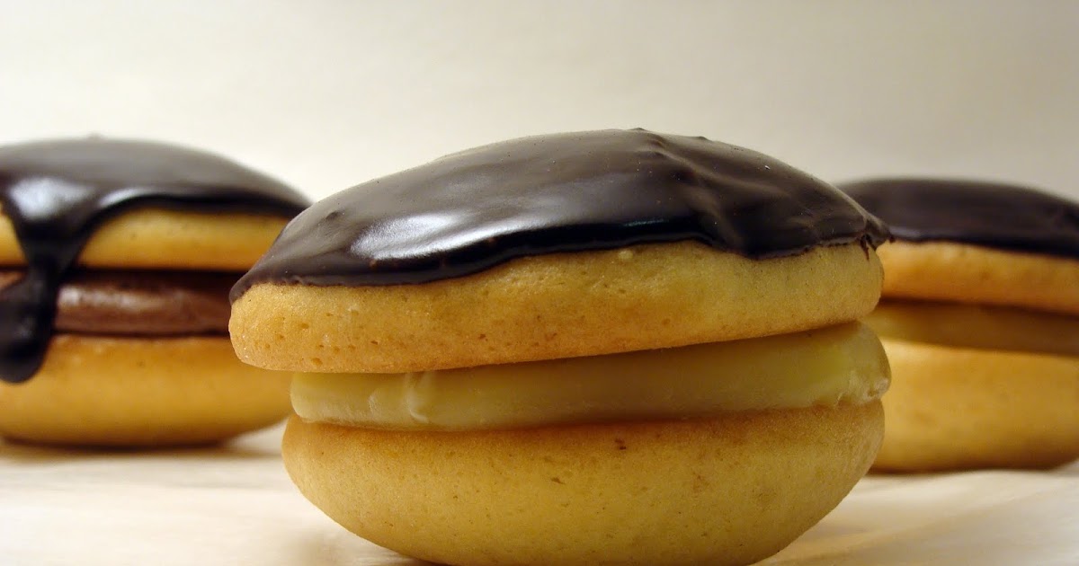 Cantstopbaking Whoopie Pies revisited.....Baby Boston Cream Pies