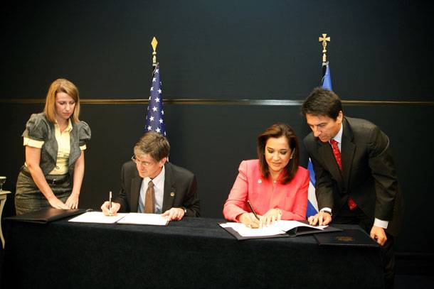 [Bakogianni_Stainberg.jpg]