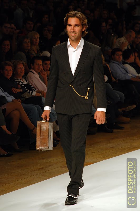 [RUICS_PtFASHION05.jpg]