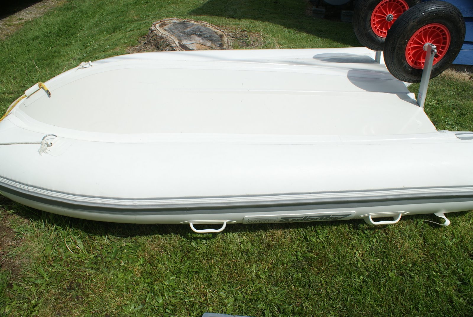 Big Moving Sale Aquapro SMR 901 hard bottom dinghy; comes with 2.2