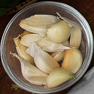 Garlic Supplements For Acne