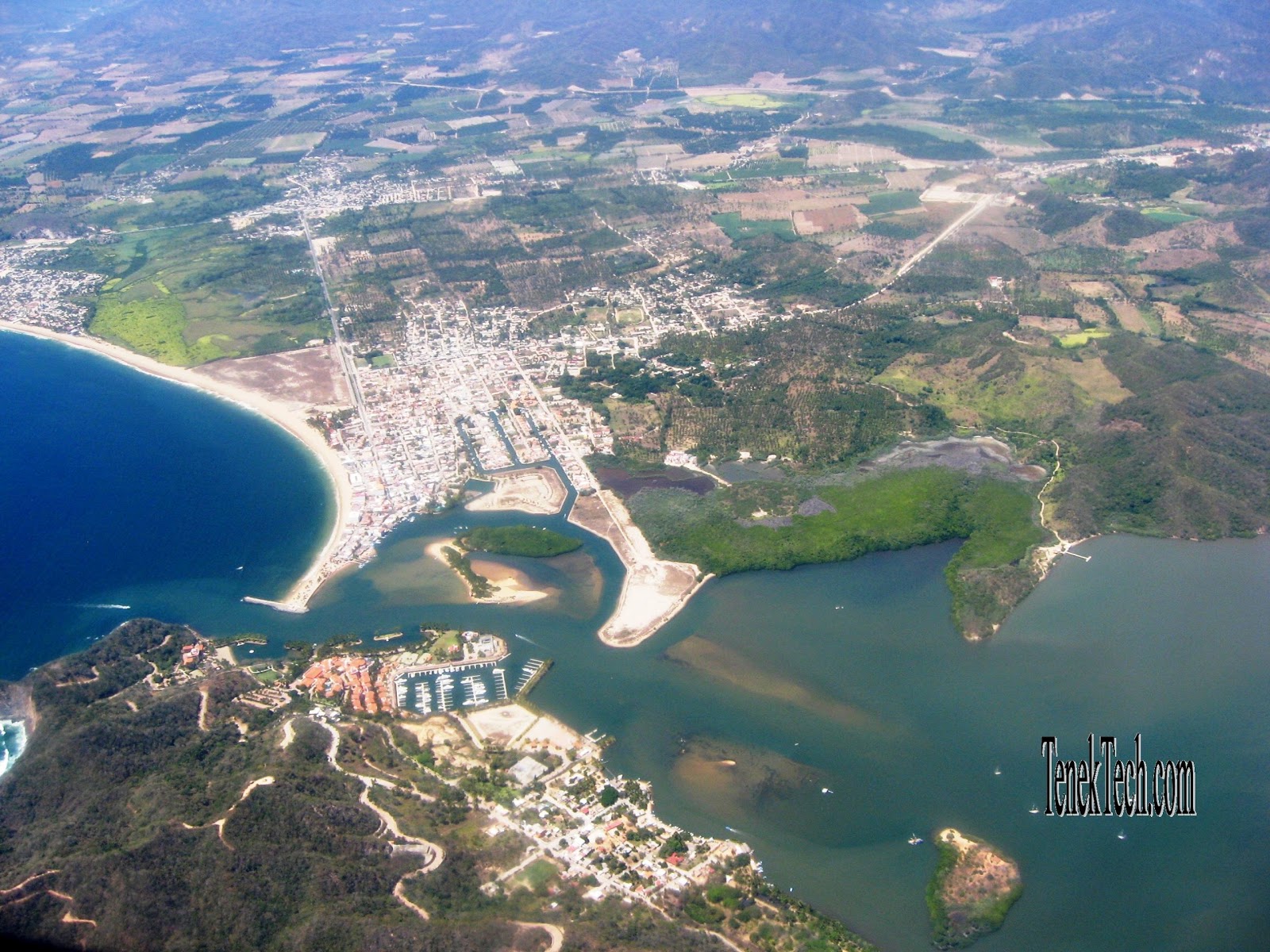 Living Barra de Navidad August 2013