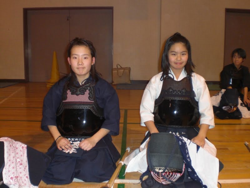 [ゆきの＆ほのか　１.JPG]