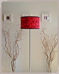 Lámpara de pie recta / tela roja flores con borde negro