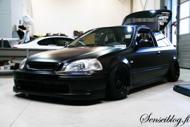 The hellaflush low offset thing is going to kill off Hondas HondaTech