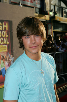 Zac Efron Cool Mens Hairstyle