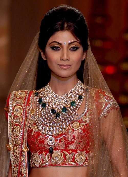 Shilpa Shetty in Bridal Jewellery at India Couture Week