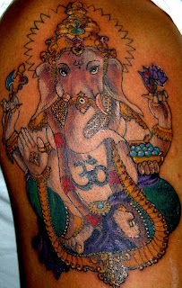http://3.bp.blogspot.com/_uJCHGvIp3BA/TSLAzsG6MsI/AAAAAAAAGEo/0b6GAs1sXJ4/s320/Lord+Ganesha+tattoo.jpg