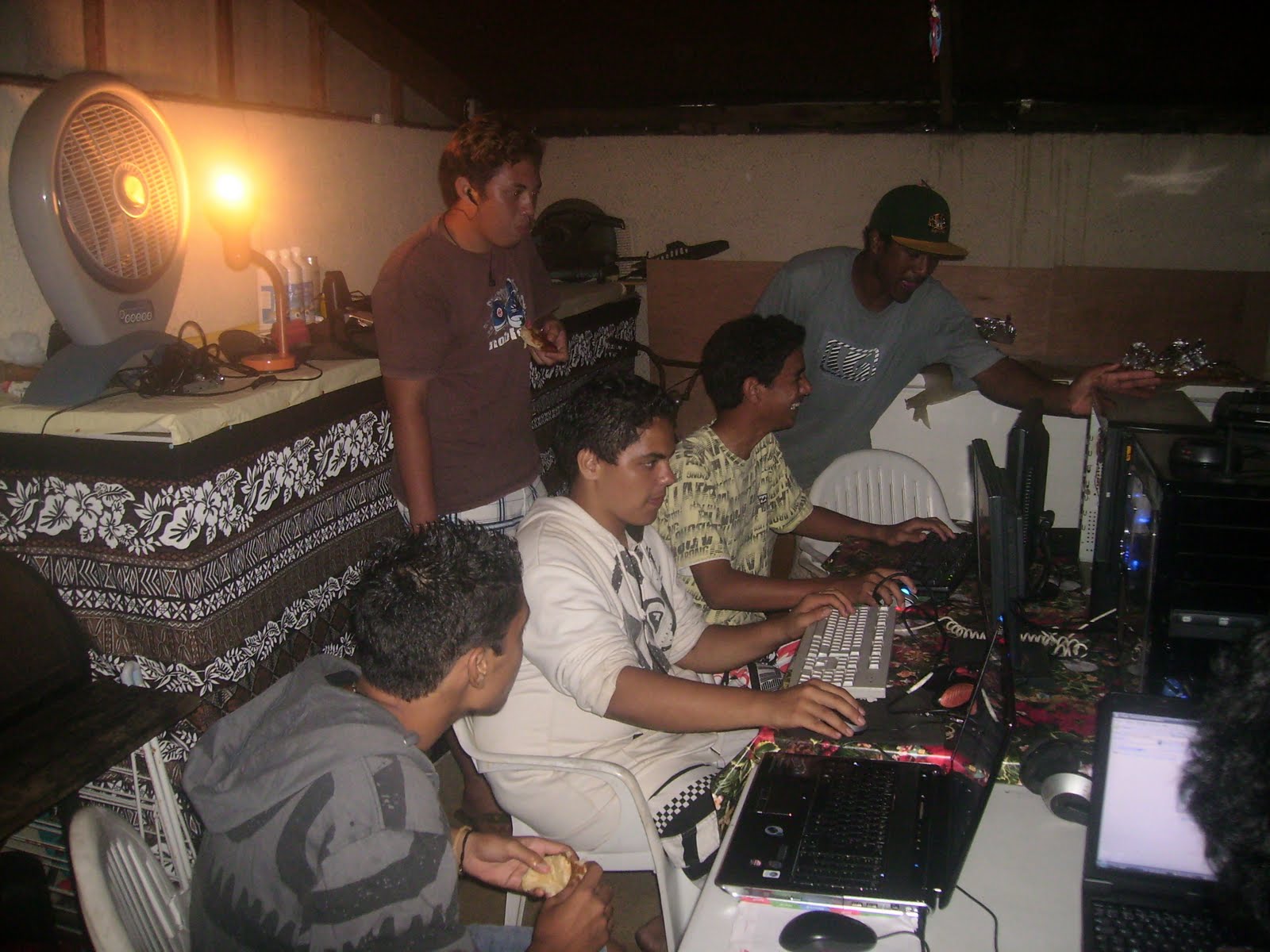 [P1230003.JPG]