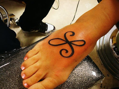 friendship tattoos on foot. Friendship Tattoo On Foot