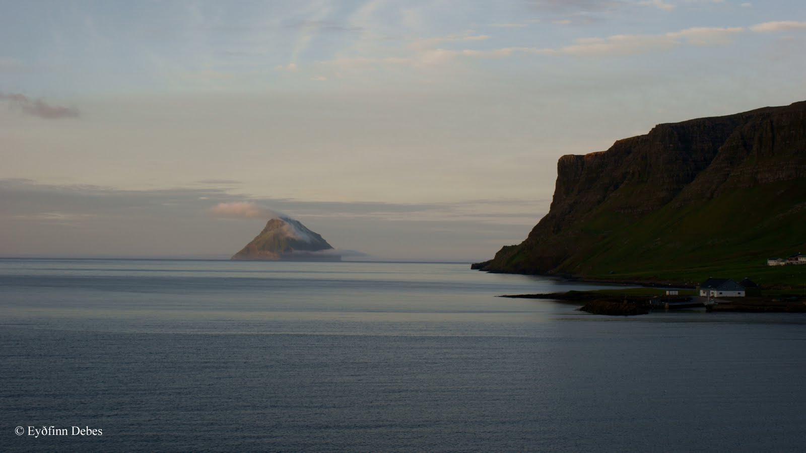 Shot Photo Lítla Dímun Faroe Islands