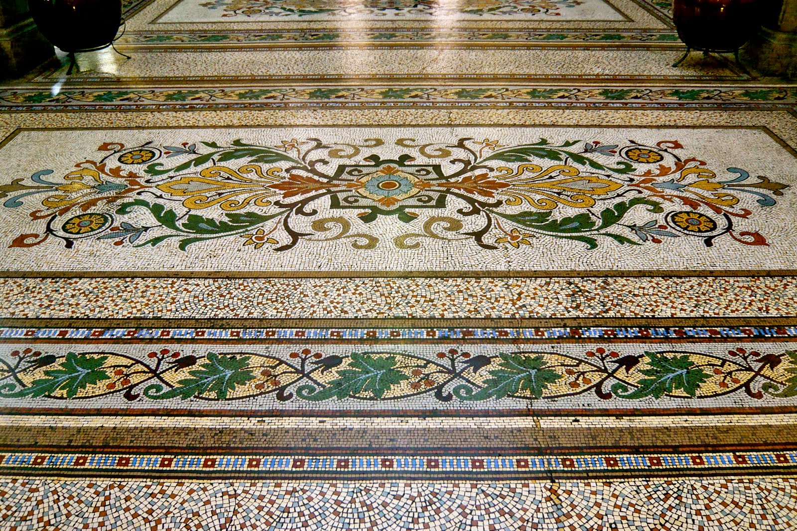 Melbourne Curious The Block Arcade Introduction