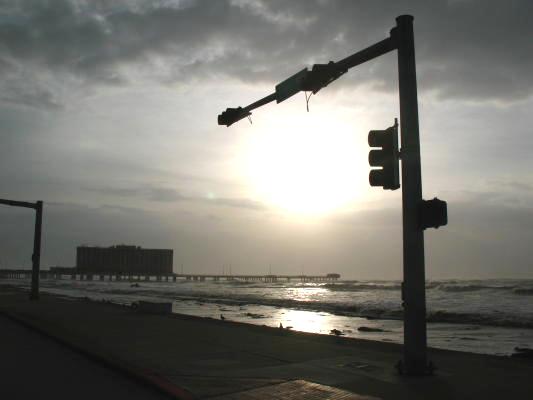 [Ike's+Sunrise+at+Sea+Wall.jpeg]