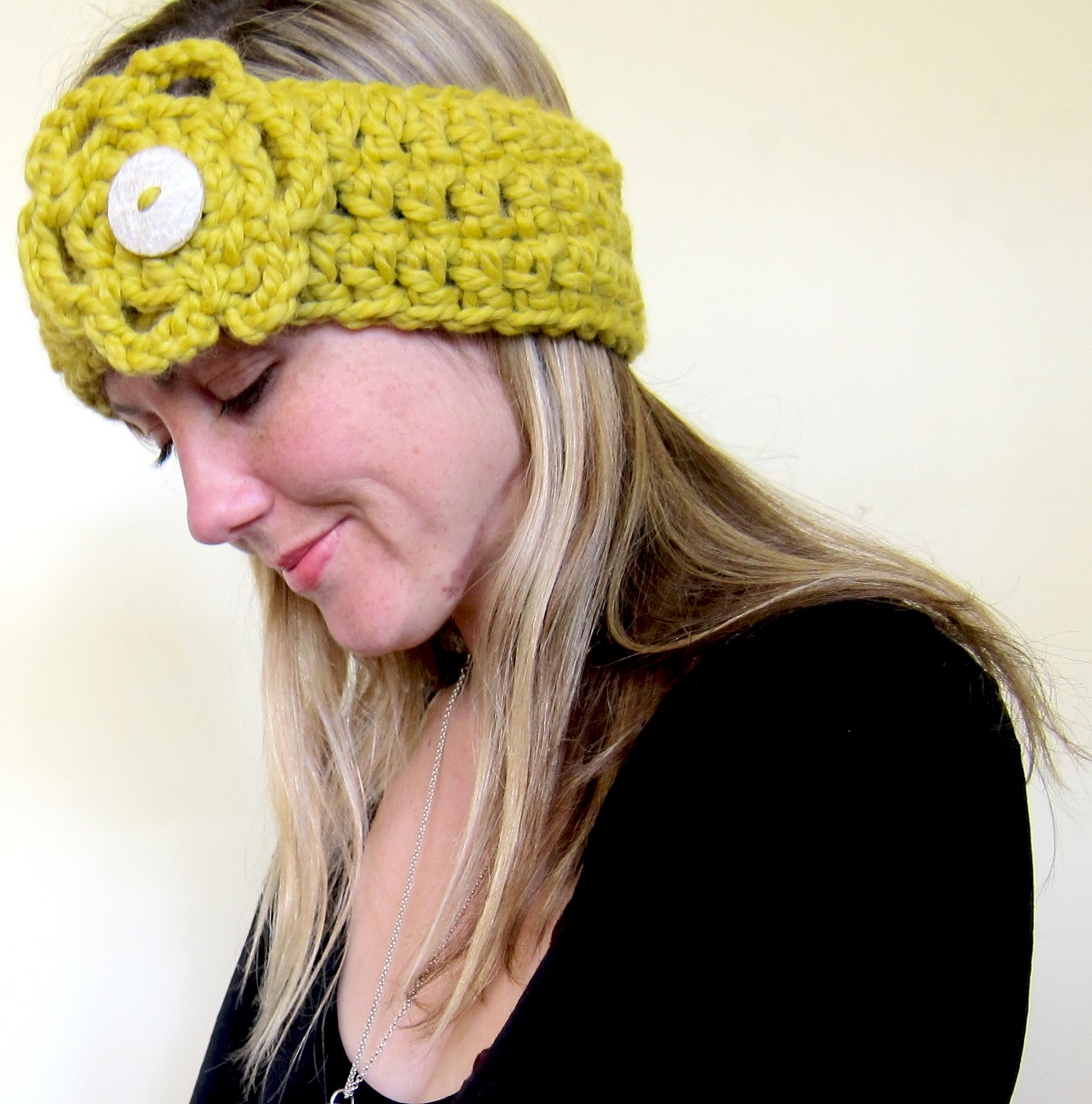 25 Crochet Headbands + Photos
