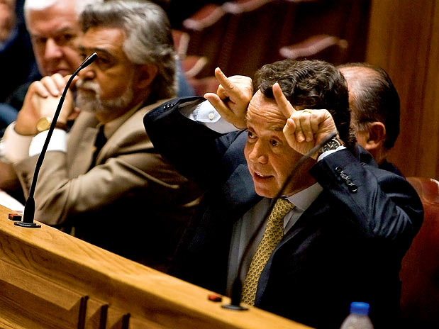 [pinho+cornos+2.jpg]
