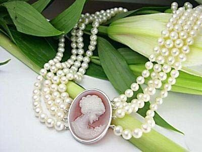[4Row+7-8mm+White+Pearl+Necklace+Cameo+beauty+Clasp.jpg]