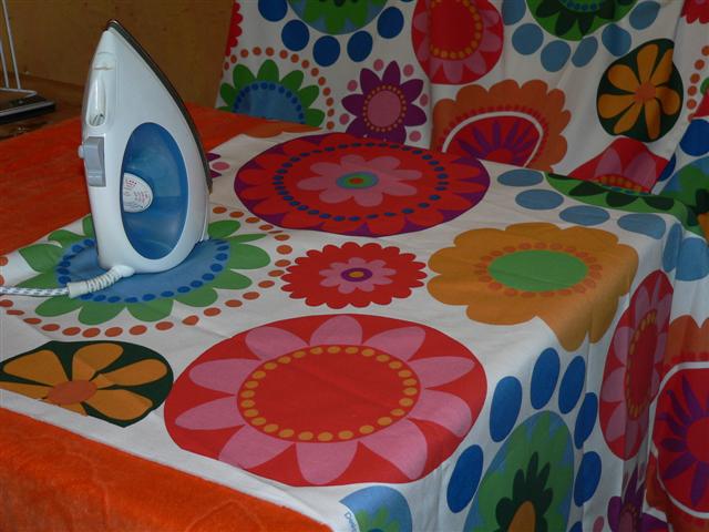 [P1120128+(Small).JPG]