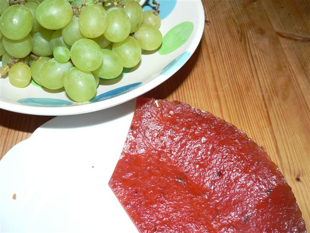 [P1120772+(Small).JPG]