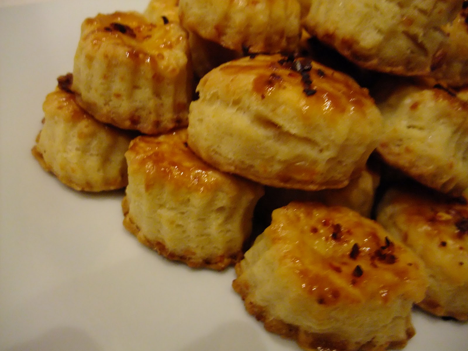 İpek Butik Pasta ,Çikolata ve Kurabiye peynirli biberli tuzlu kurabiye