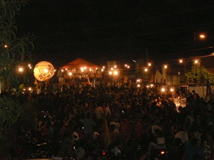 [Último+Comício+de+Mercial+Arruda+2.JPG]