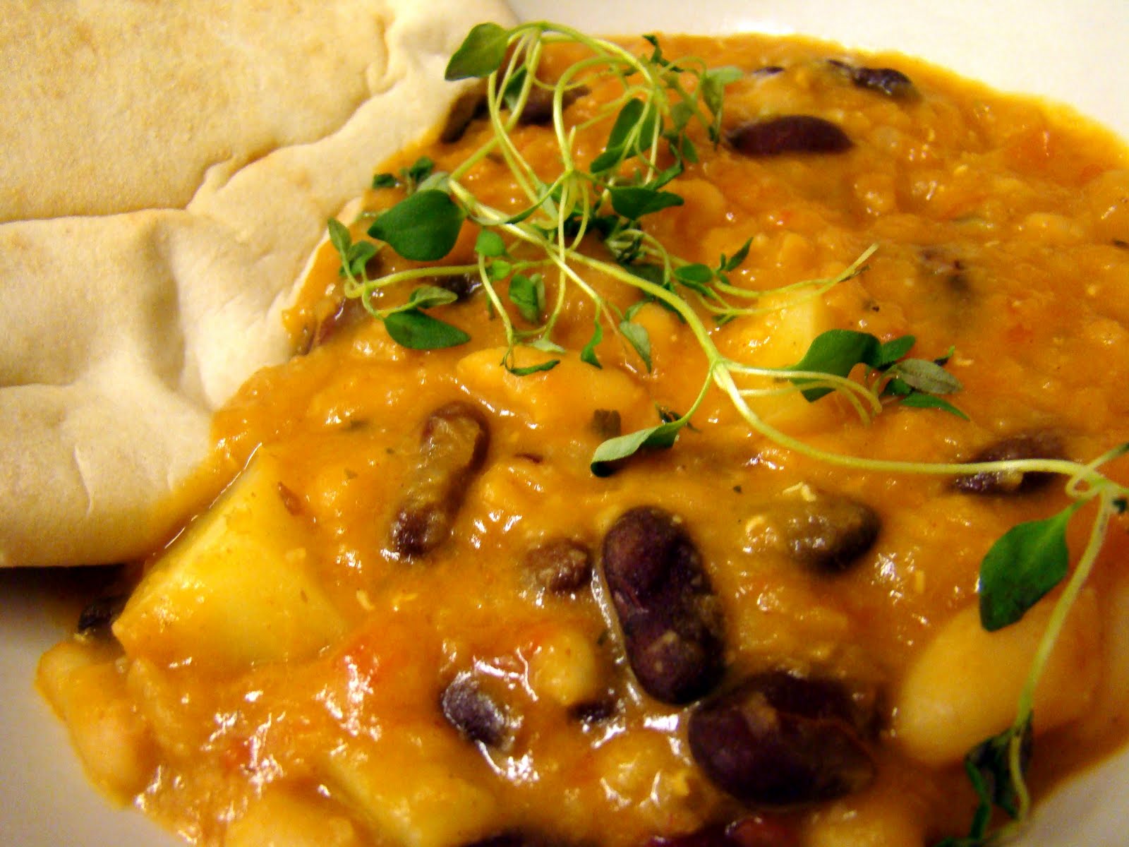 In Heidi's Kitchen South African inspired bean curry
