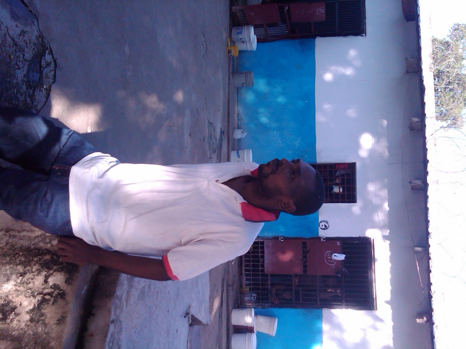 [=?utf-8?B?SU1HMDAwNTItMjAwOTEyMDItMTQyNC5qcGc=?=-733165]