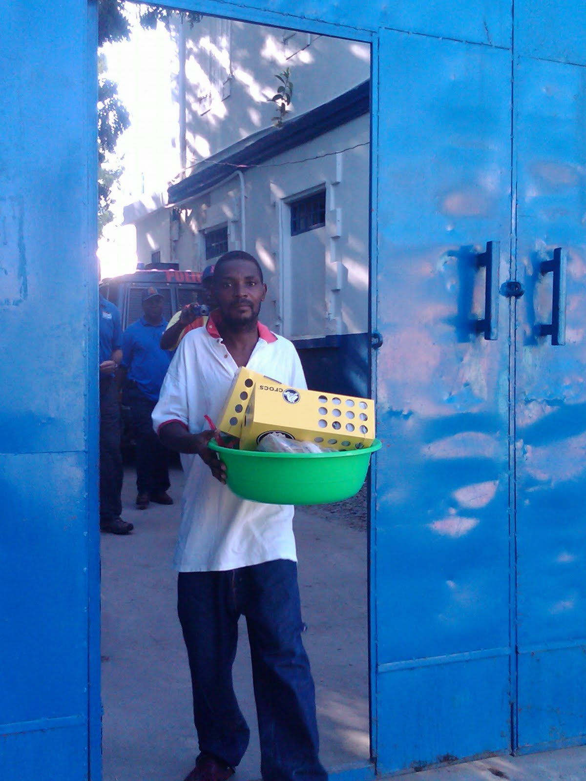 [=?utf-8?B?SU1HMDAwNTktMjAwOTEyMDItMTQ0My5qcGc=?=-736260]