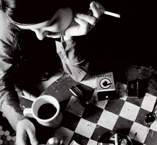 http://3.bp.blogspot.com/_urctHHDiAkU/S10XVnoVksI/AAAAAAAAAKg/HAg_Fn7ofxY/s400/20070630105026-cafe.jpg