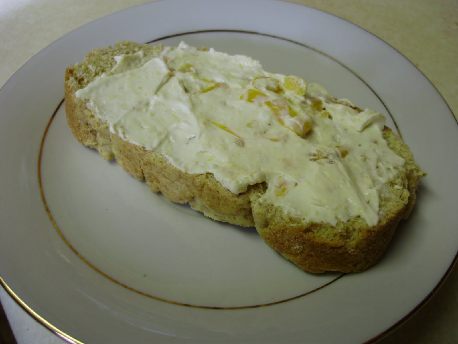 [toastwithmarmcheese.JPG]