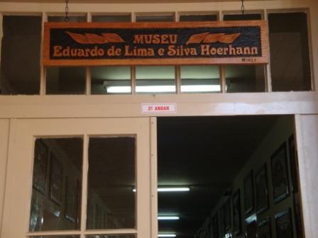 [museu2.JPG]