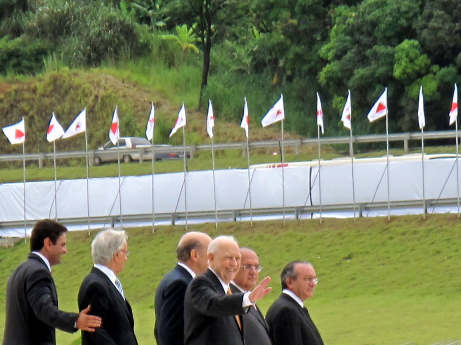 [cidade+administrativa+Tancredo+Neves+035.jpg]