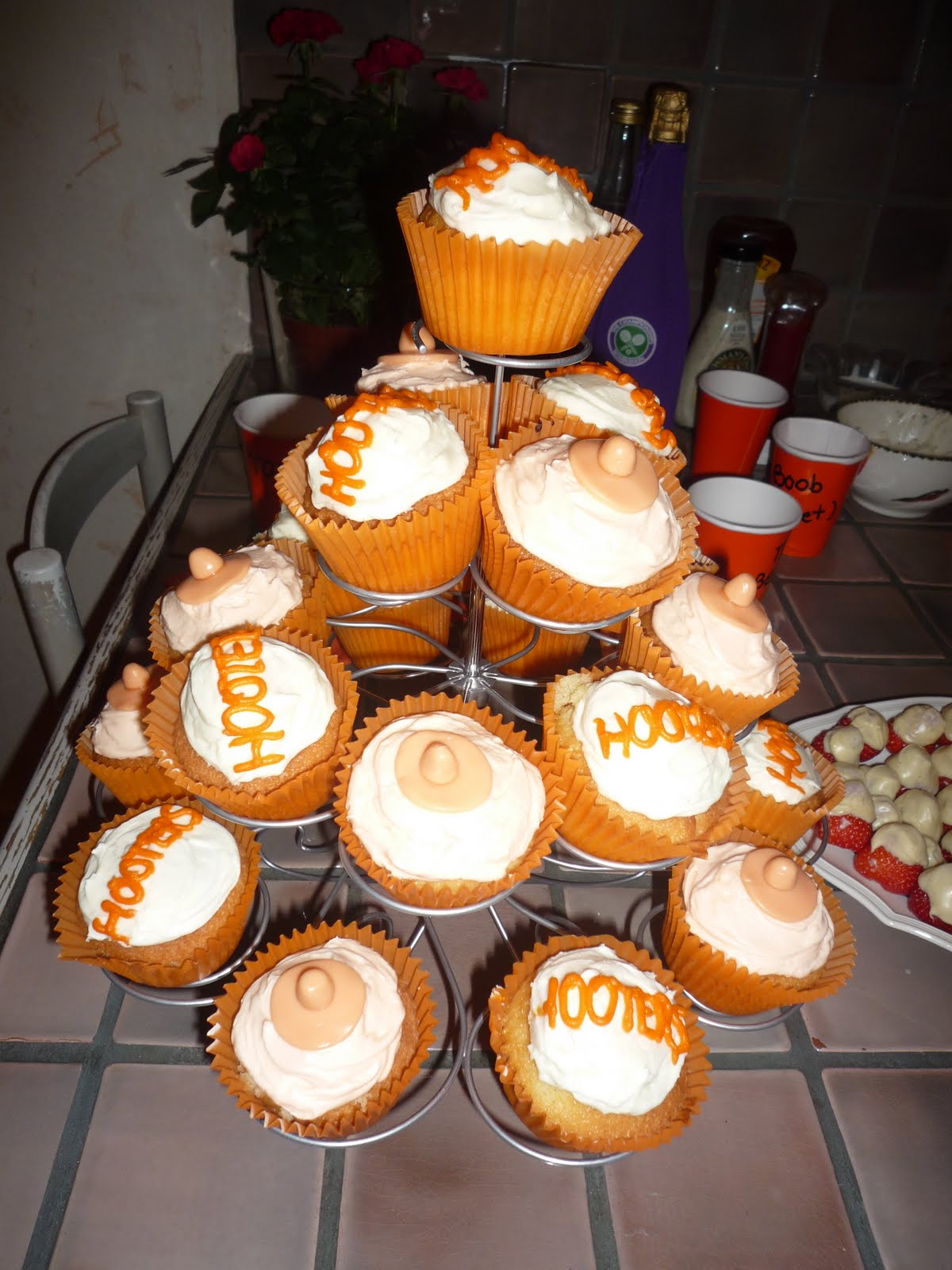Hooters Cupcakes