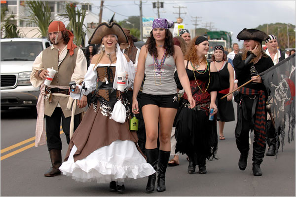 [pirates.JPG]
