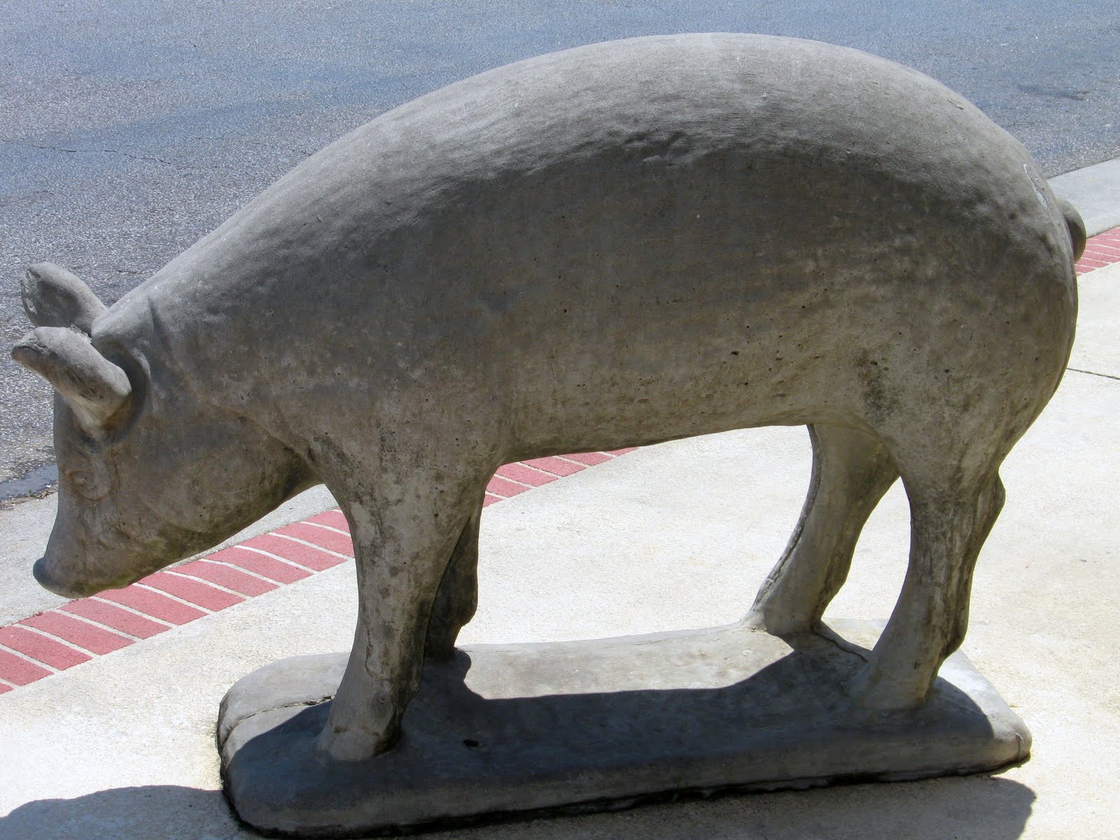 The Drawn Cutlass Restaurant Review Porky's BarBQ, China Grove, NC