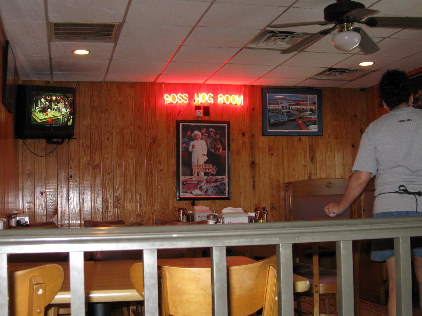 The Drawn Cutlass Restaurant Review Porky's BarBQ, China Grove, NC