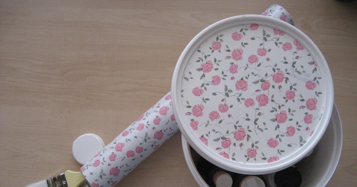 Atölye Kedi Ahşap boyası kutum ve fırçalığım