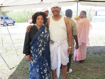 Joyce and Thulas - Indian Indentured labourers - Time Travel 1905