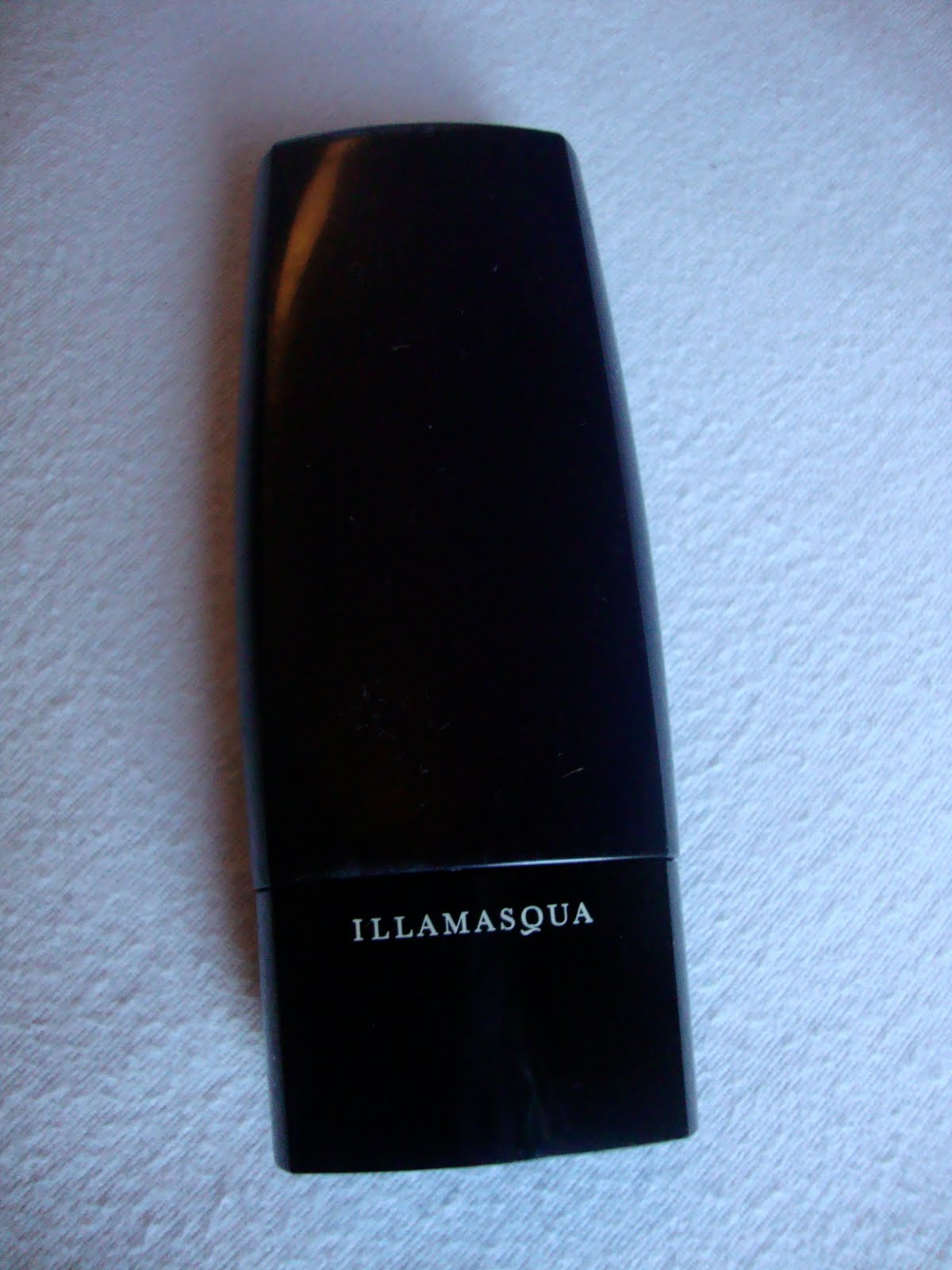 Illamasqua Gleam Cream