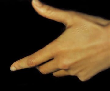 [TATUAGEM_BRAILLE_M%C3%83O.jpg]