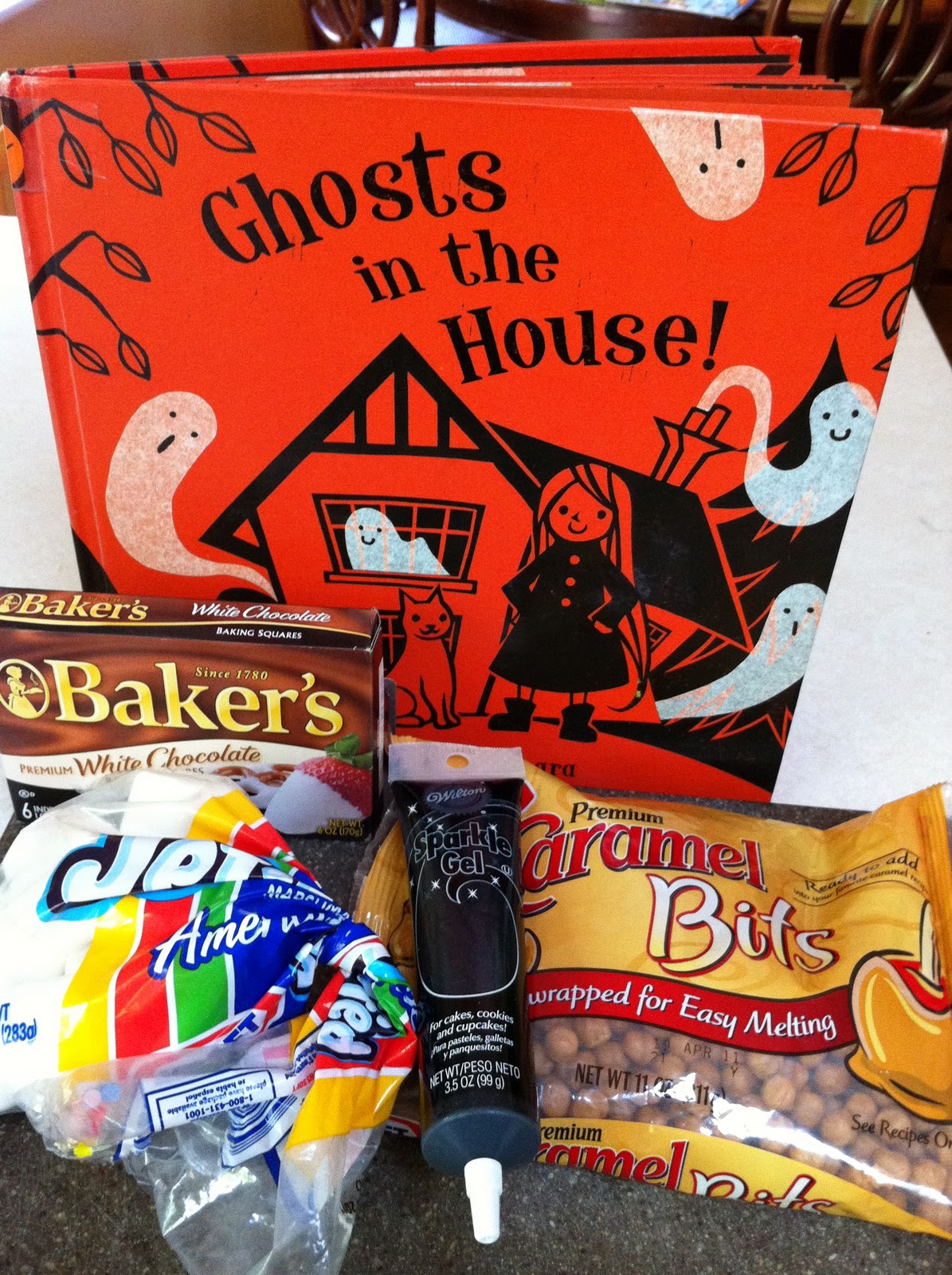 Eat Their Words Ghosts in the House! Marshmallow Ghost Pops