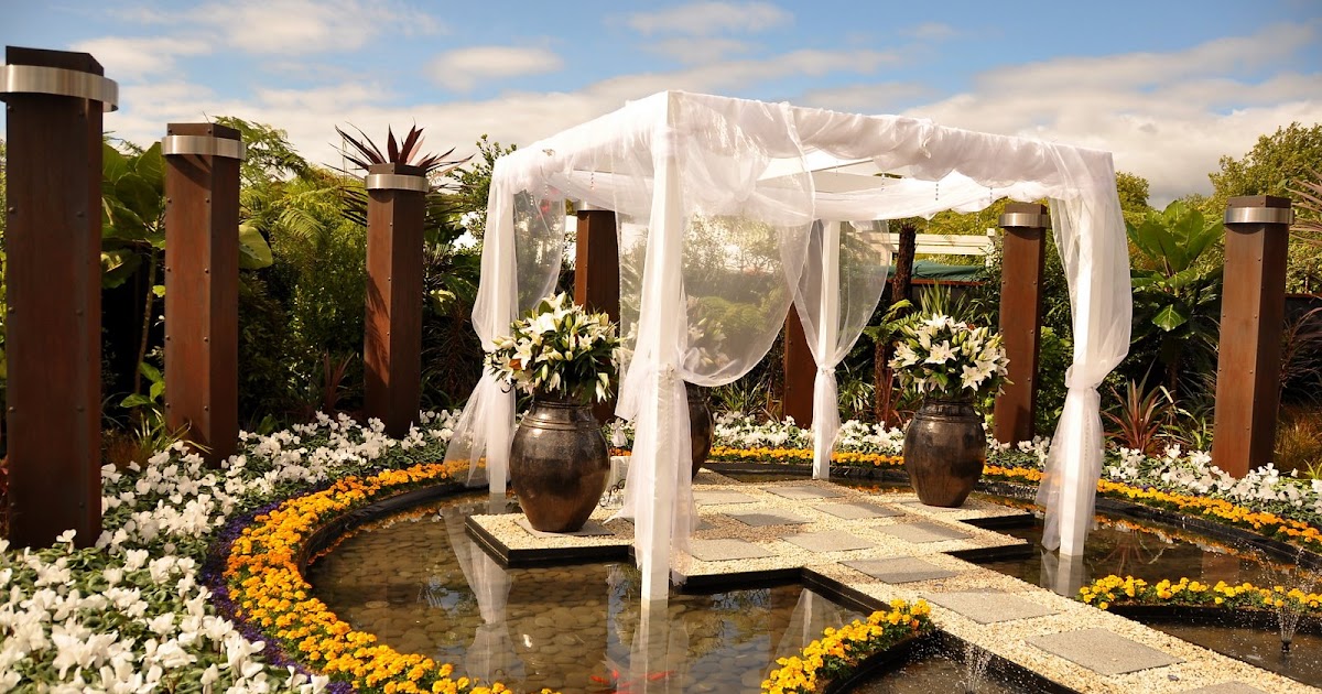 New Century Lions Club Kuching Emerald Outdoor Wedding Decor