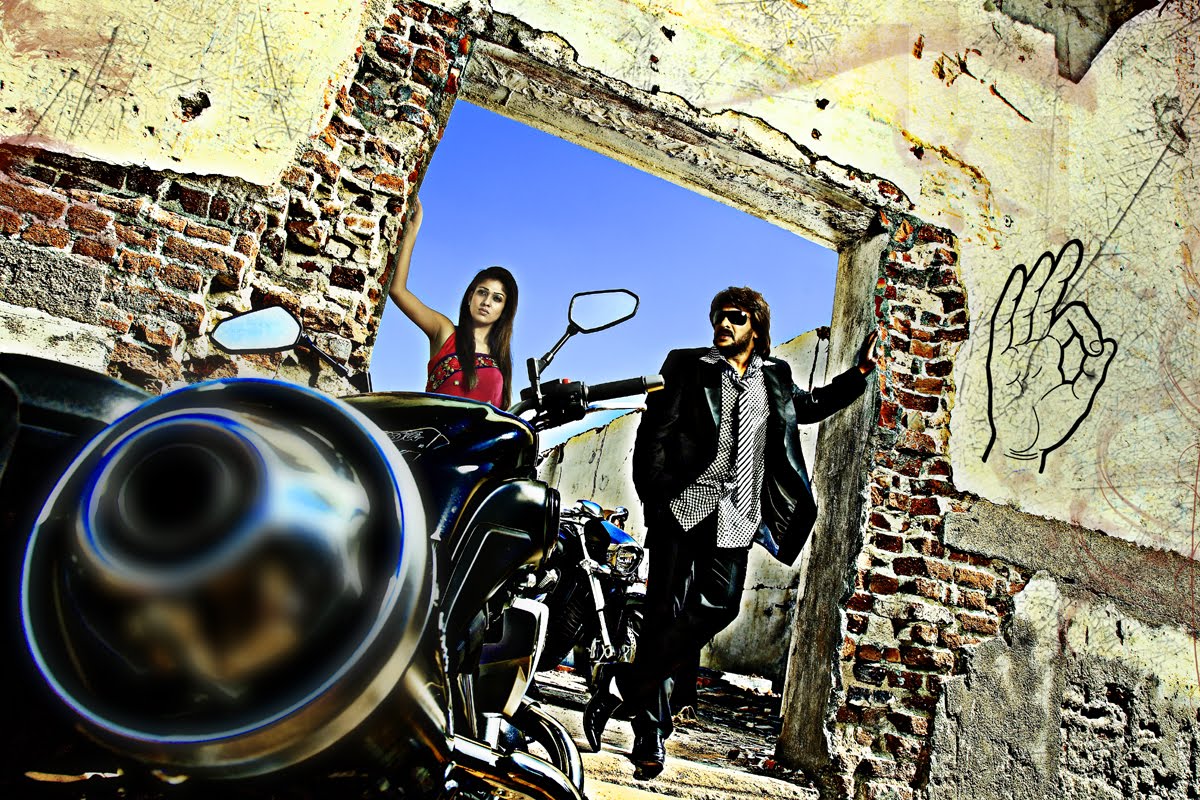 [Upendra-Nayantara-movie-stills5.jpg]
