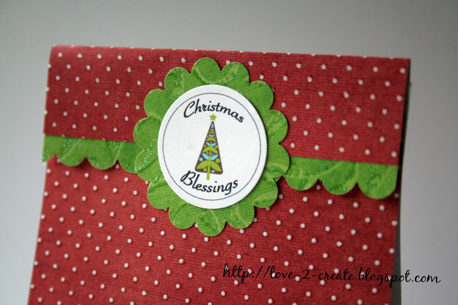 Love2Create: Christmas Treat Bags &amp; Free Christmas Gift Tags