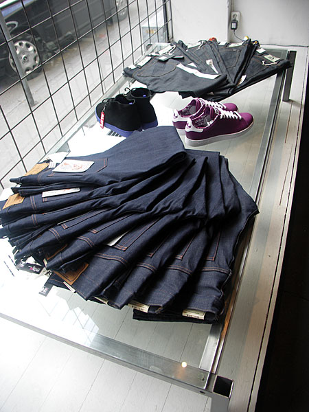 [PICT0292.jpg]