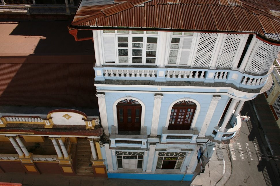 [edificio.JPG]
