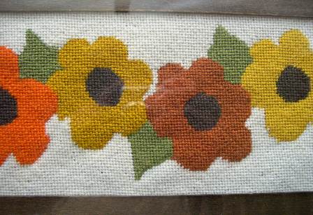 [flower+tray_det.JPG]