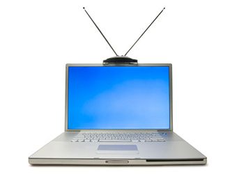 [computer+TV]