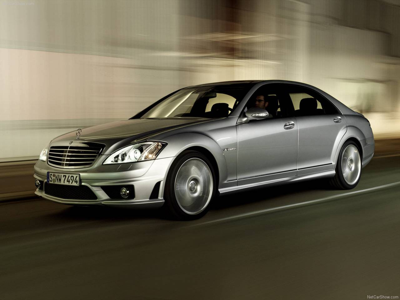 http://3.bp.blogspot.com/_vPMjJG-enrk/S9Bxr2jpXNI/AAAAAAAAAzo/a5duZKNAYj0/s1600/Mercedes-Benz-S65_AMG_2007_1280x960_wallpaper_03.jpg