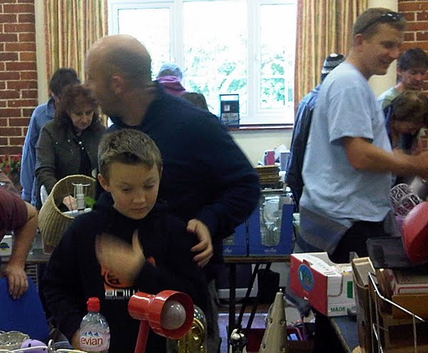 [IMG00740-20091017-1432.jpg]