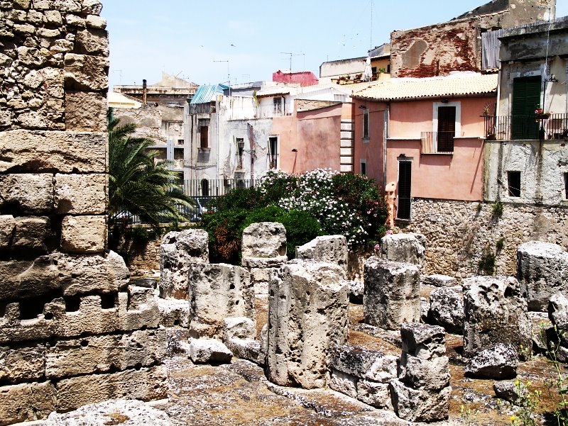 [catania3.jpg]